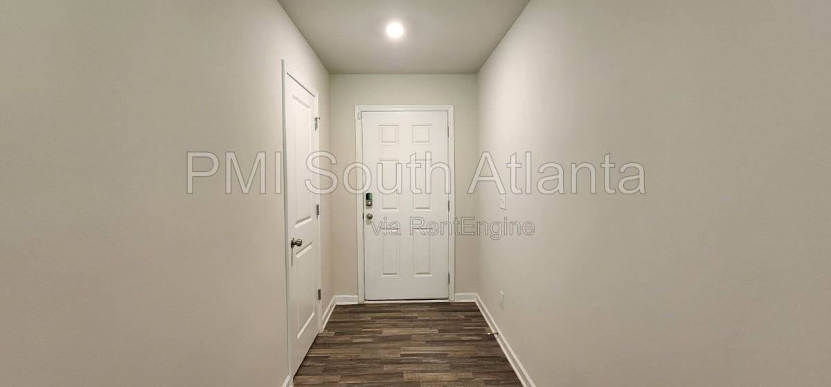 116 Dogwood Ln - Photo 4 of 10