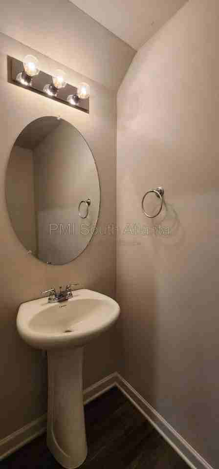 116 Dogwood Ln - Photo 5 of 10