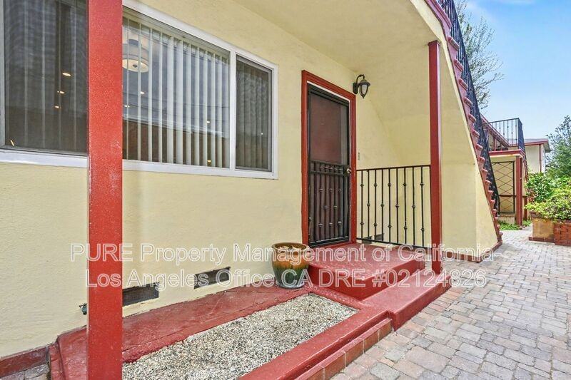 1527 Harvard St #3 - Photo 2 of 20