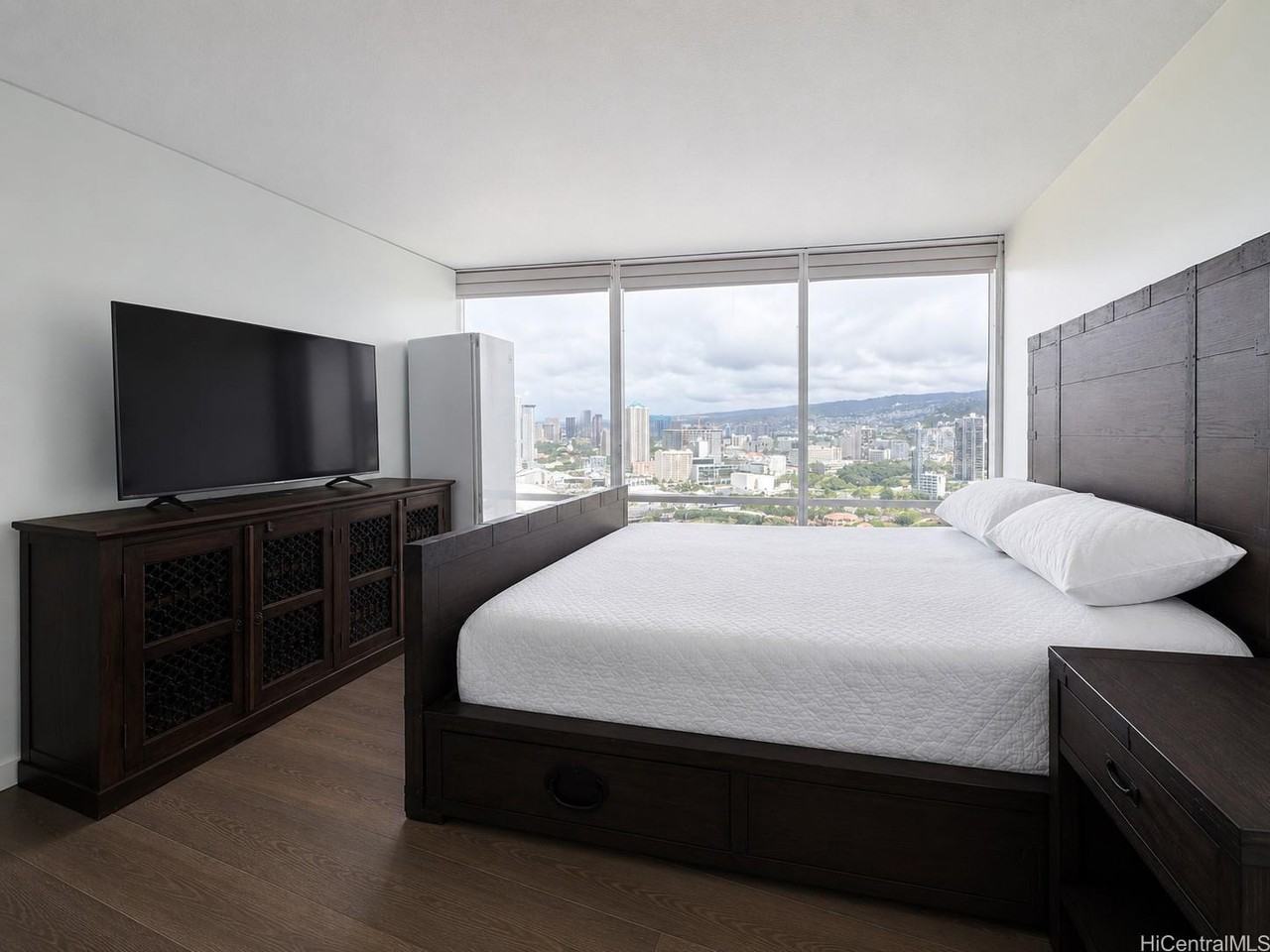1288 Kapiolani Blvd - Photo 4 of 10