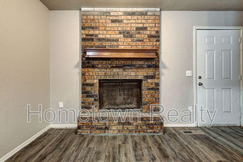 310 Nw 118th St - Photo 4 of 42