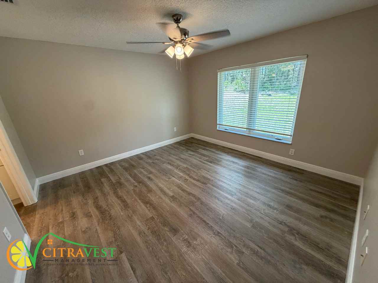 2954 W Sheila Dr - Photo 5 of 14