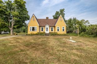 7550 Mayfield Rd - Photo 1 of 1