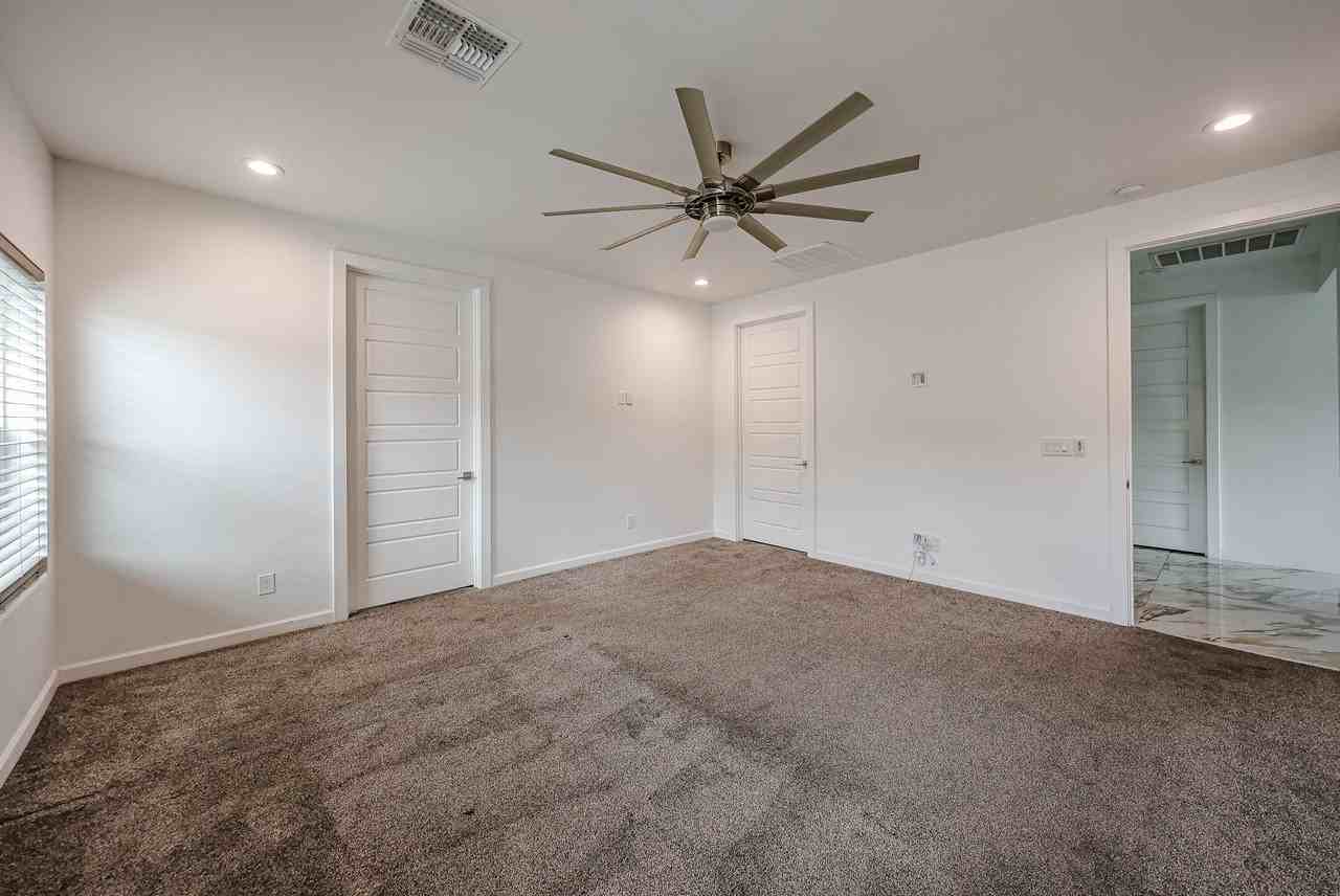 347 E La Mirada Dr - Photo 6 of 43