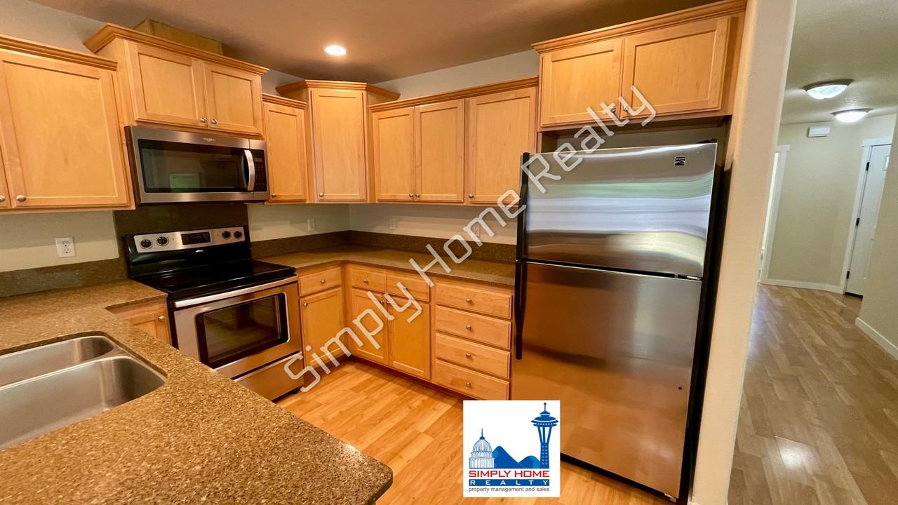 4526 5th Ave Nw - Photo 2 of 25