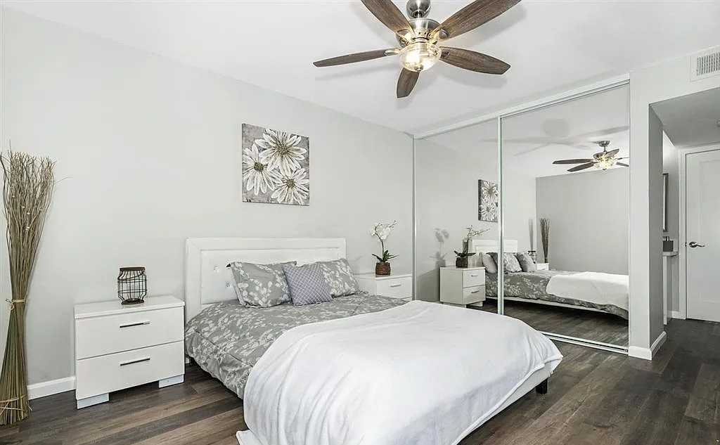 10850 Serafina Ln - Photo 2 of 9