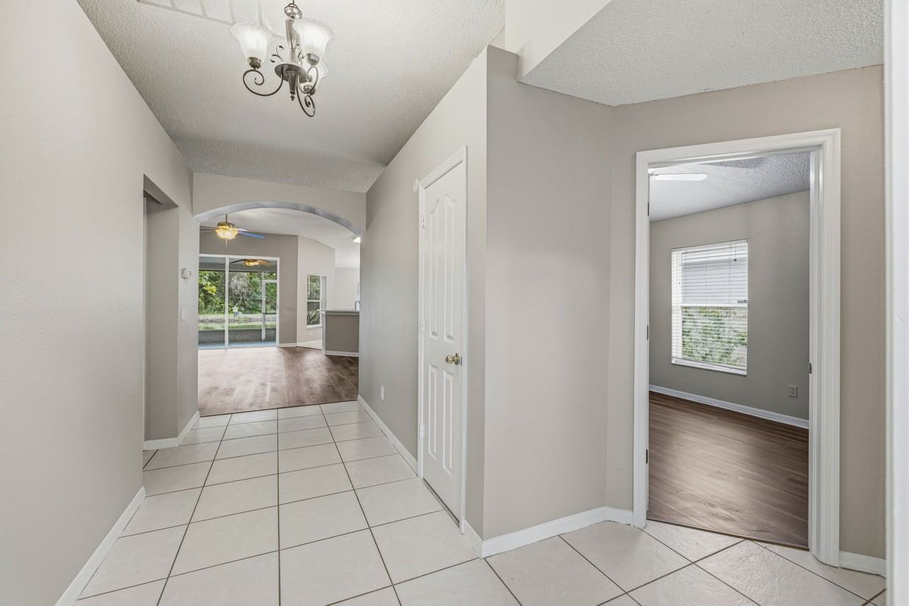 6603 Elliot Dr - Photo 4 of 29