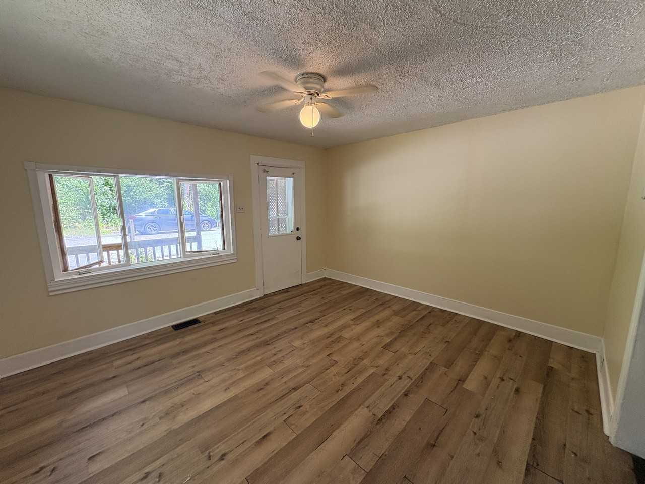 919 Wagontown Rd - Photo 3 of 17