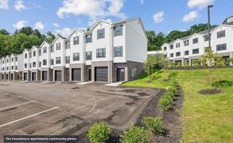 300 Hillview Dr - Photo 1 of 1
