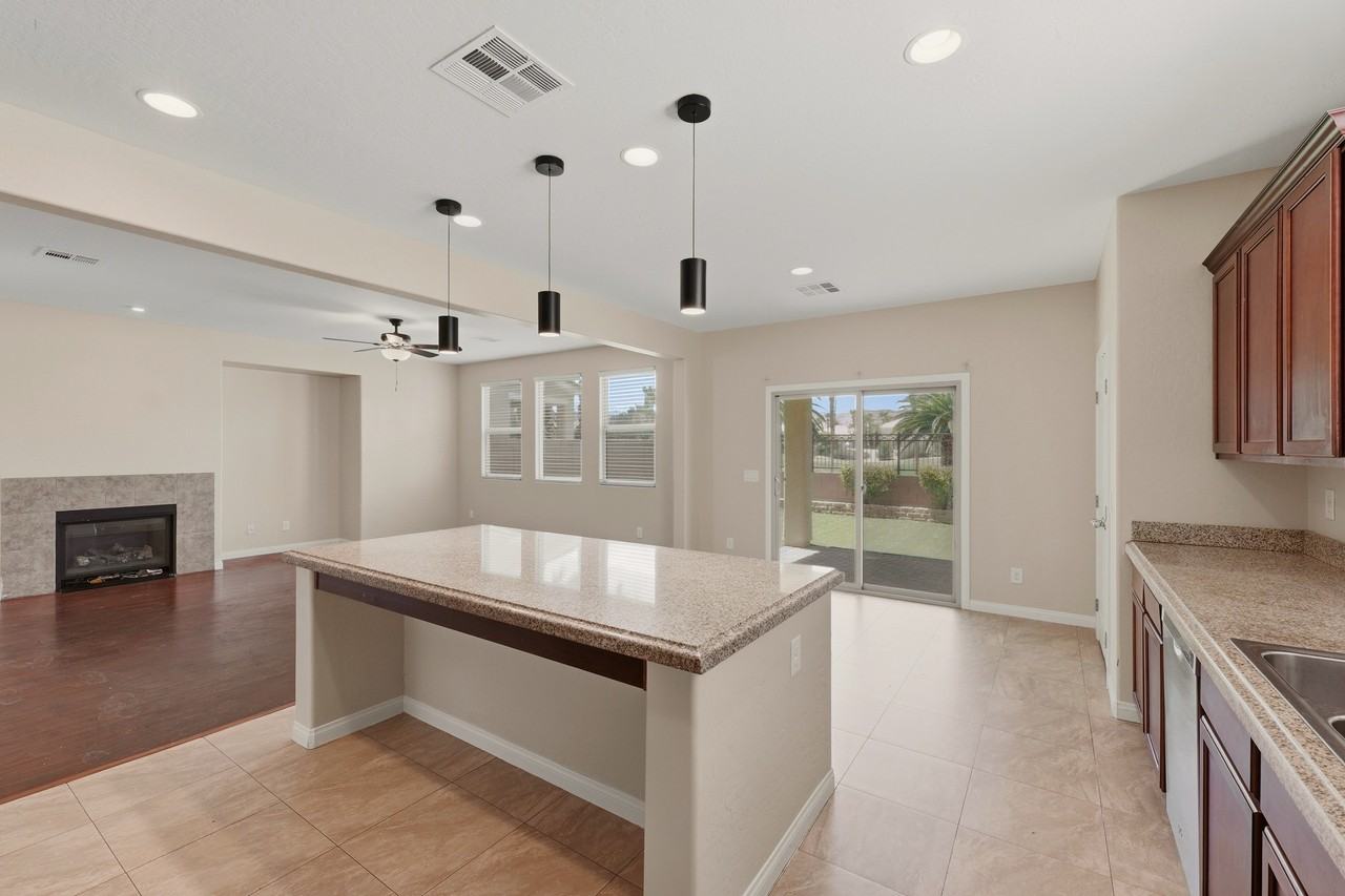 278 Glacier Meadow Rd - Photo 5 of 22
