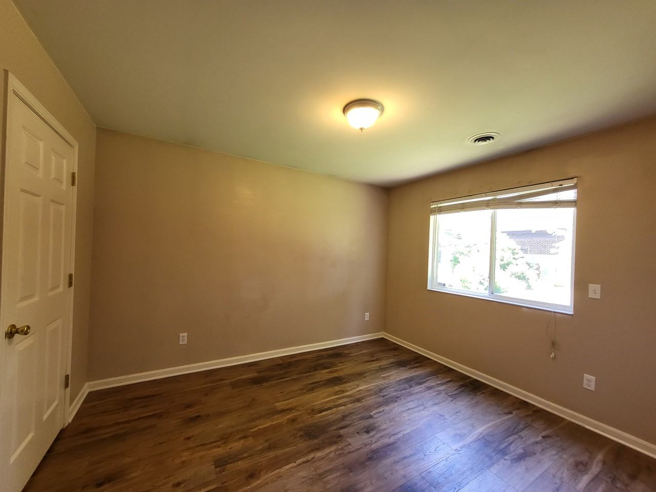 15567 Chelsea - Photo 7 of 8