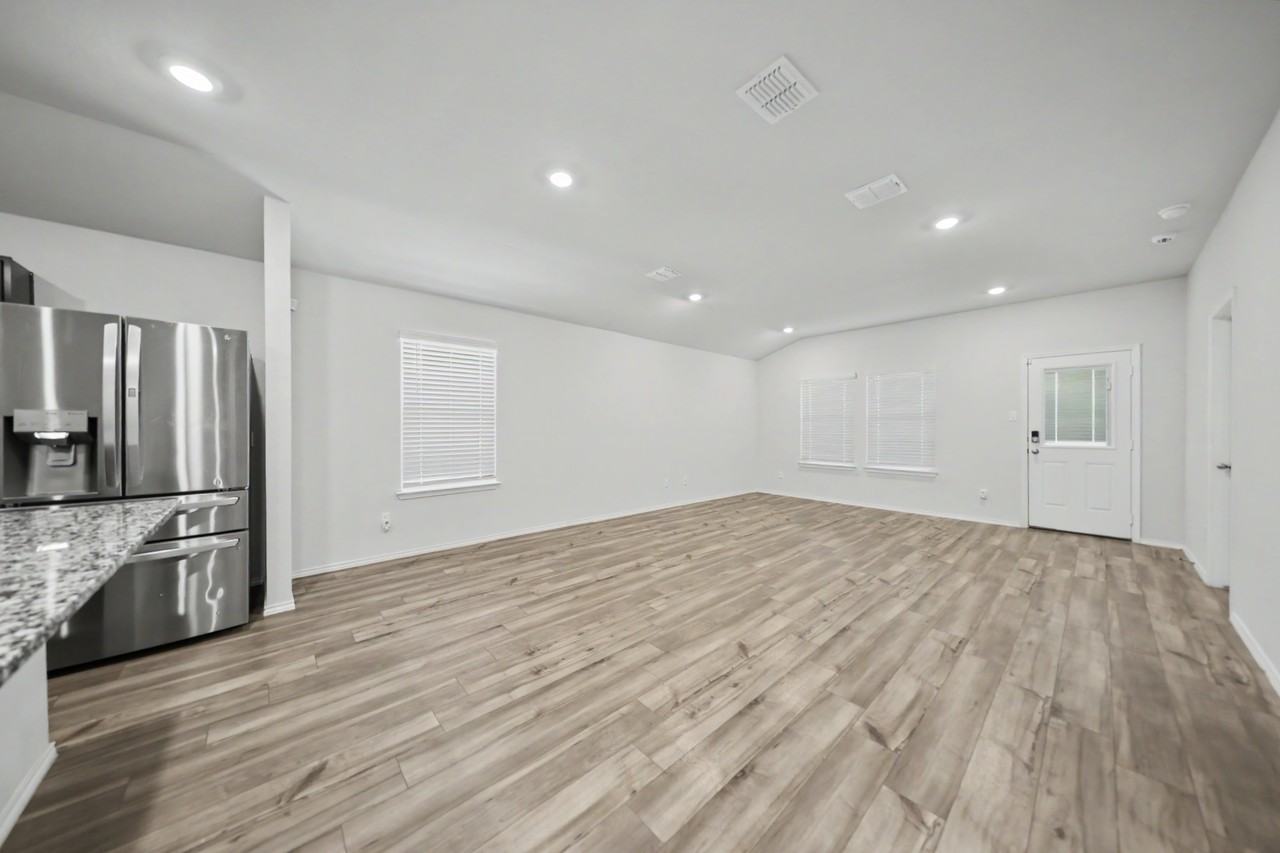 1100 Ottoman Loop - Photo 7 of 23