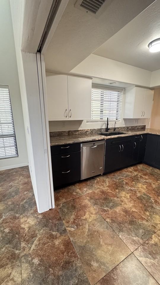 12438 N Saguaro Blvd #212 - Photo 4 of 27