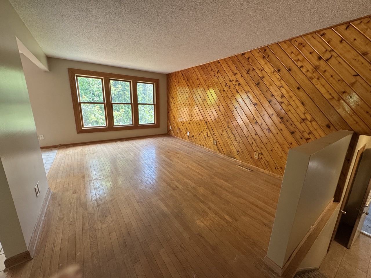 8090 Urbandale Ln N - Photo 3 of 14