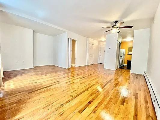 215 31st St - Photo 2 of 10