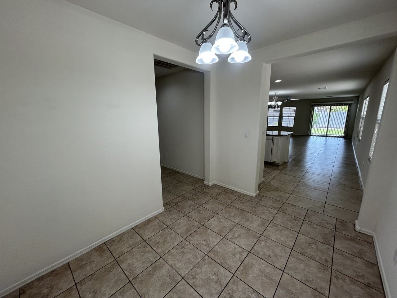 260 N Norman Way - Photo 4 of 43