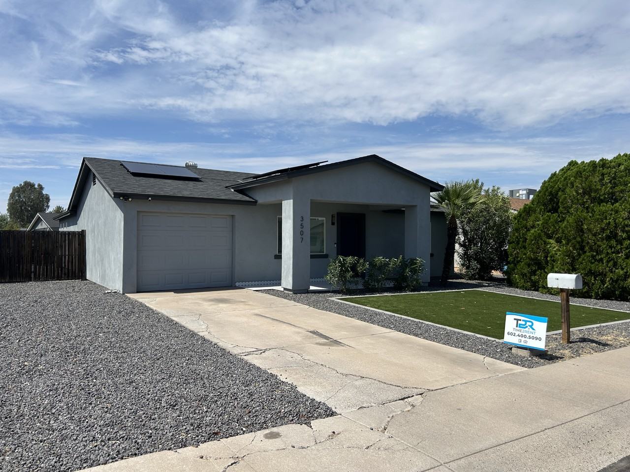 3507 E Claire Dr - Photo 2 of 47
