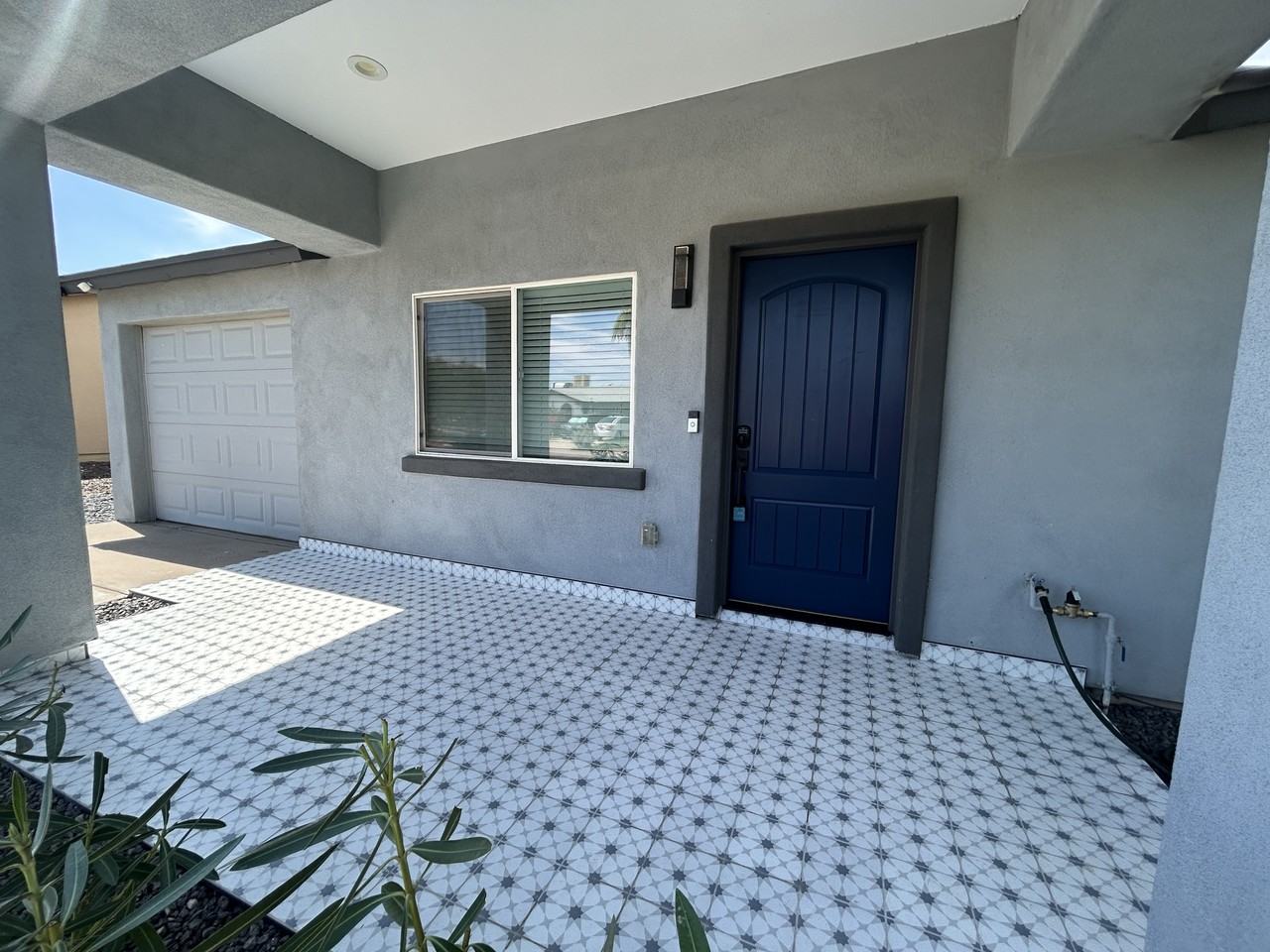 3507 E Claire Dr - Photo 3 of 47