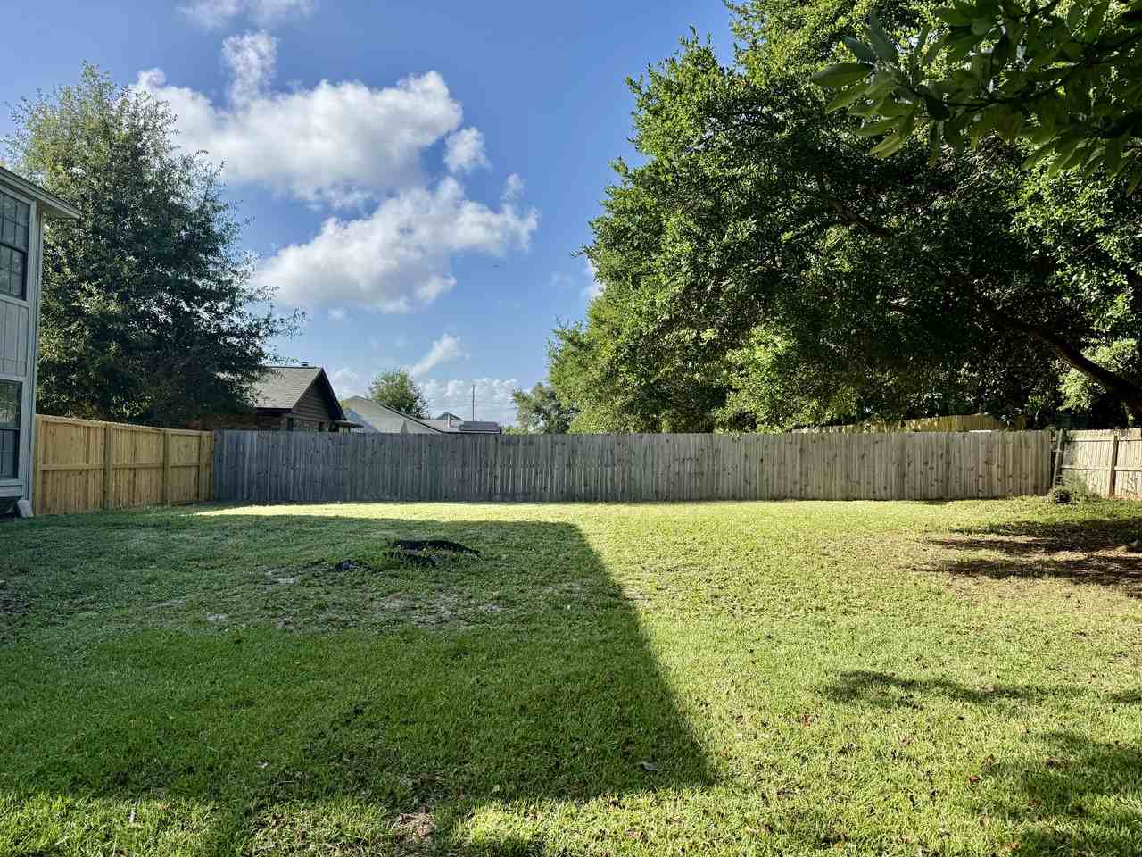 1516 Portside Dr - Photo 3 of 15