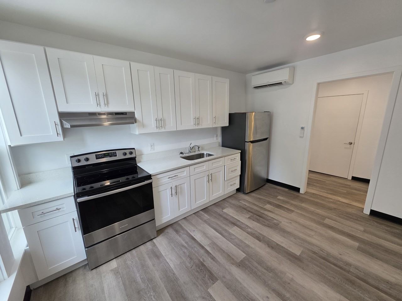 415 Olo St - Photo 3 of 11