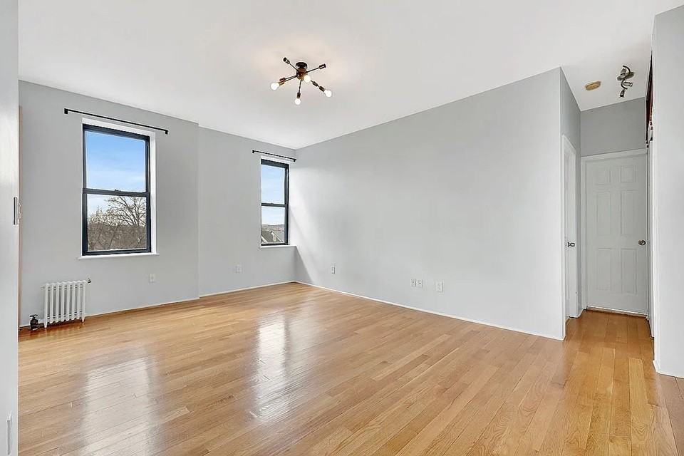 7609 4th Ave #E3 - Photo 2 of 8