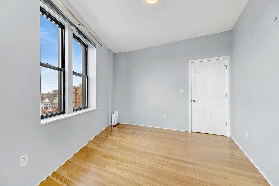 7609 4th Ave #E3 - Photo 5 of 8
