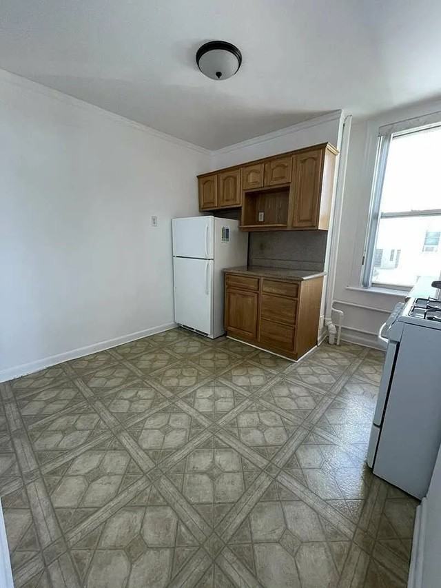 7201 4th Ave #F6 - Photo 4 of 10