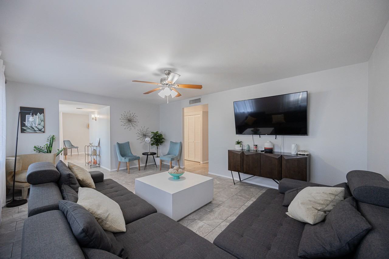 3931 N 86th St - Photo 5 of 36