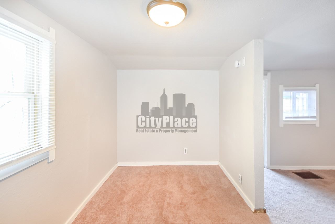318 Parkway Ave #C - Photo 5 of 12