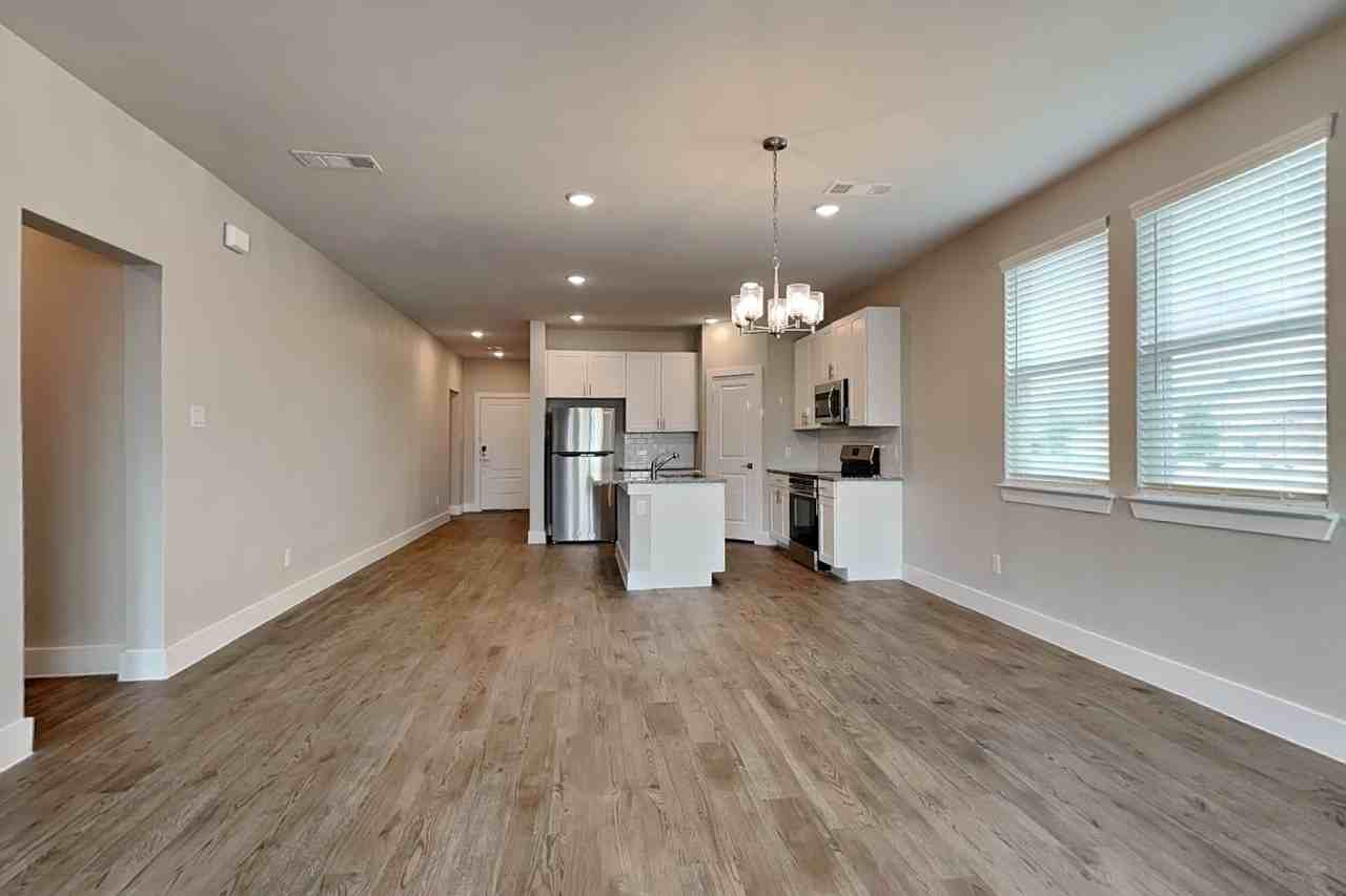 3428 Tennessee Ave - Photo 5 of 22