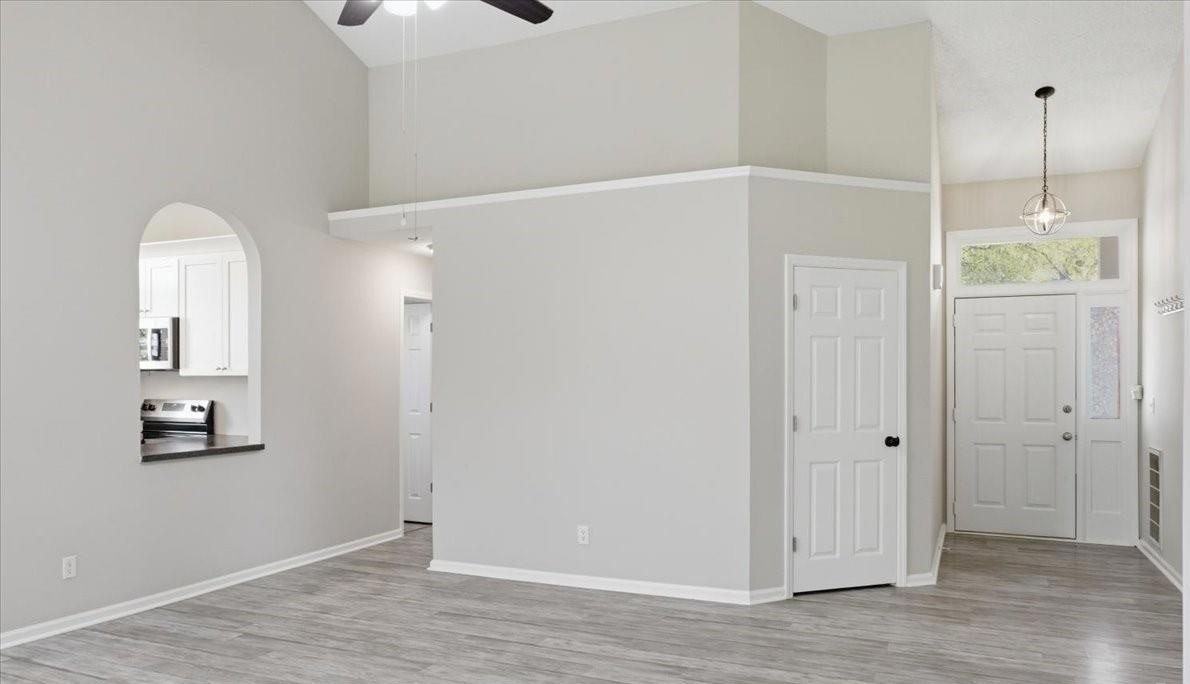 2917 Dellinger Dr #NA - Photo 2 of 22