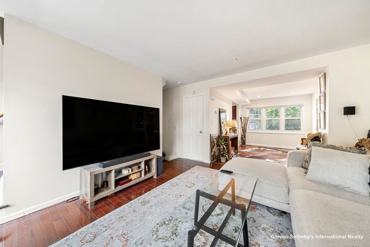 54 Crescent Ave #L - Photo 6 of 25