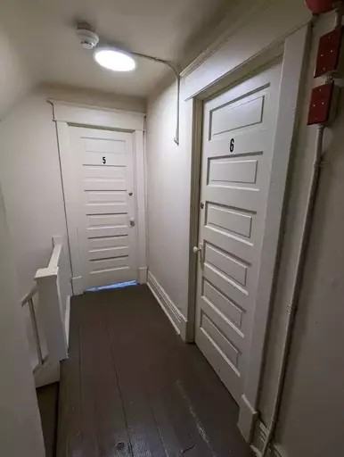 179 Spence St - Photo 7 of 12