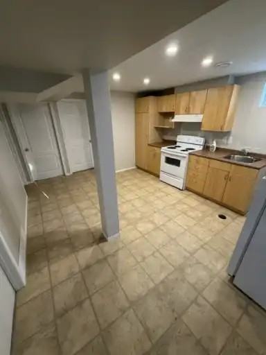3806 114 St Nw - Photo 4 of 13
