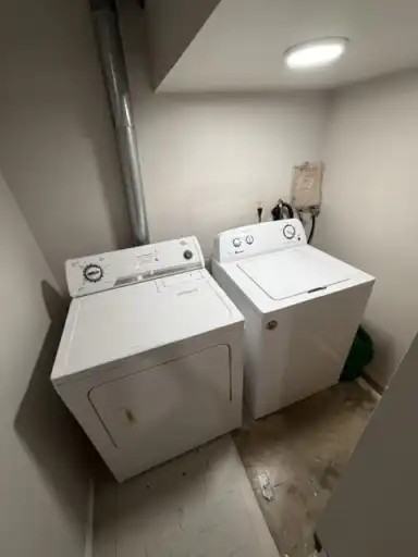 3806 114 St Nw - Photo 7 of 13