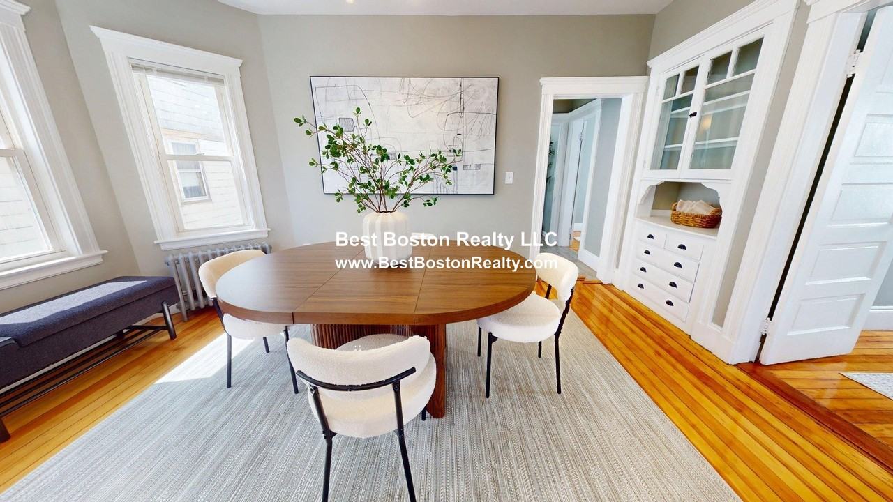 3943 Washington St #2 - Photo 6 of 29