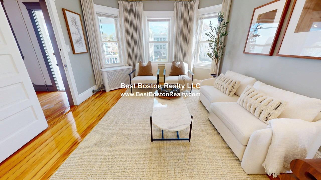 3943 Washington St #2 - Photo 7 of 29