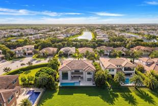 9065 Watercrest Cir W #E - Photo 1 of 1