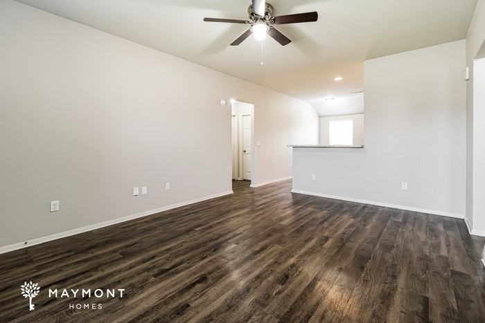 1901 Sebastian St - Photo 7 of 14