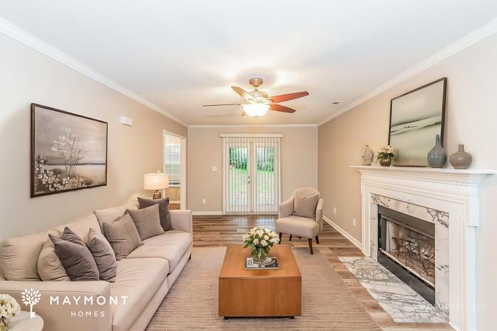 300 Beech Hill Ct - Photo 6 of 16