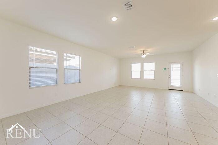 35228 W San Capistrano Ave - Photo 6 of 18