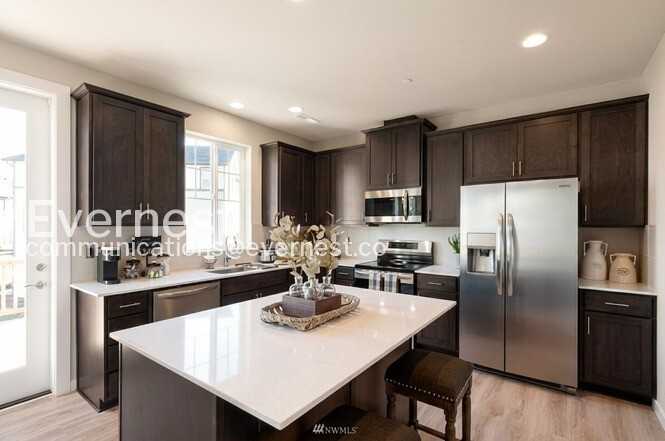 1621 Seattle Hill Rd - Photo 7 of 25