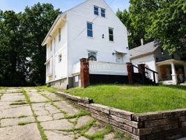 featured image of 804 Beardsley St