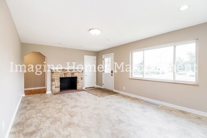 8587 Kenwood Rd - Photo 6 of 18