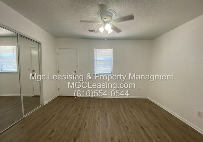 313 Se Grand Ave #1 - Photo 6 of 9