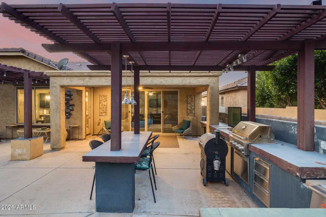 25969 N 106th Dr - Photo 4 of 48