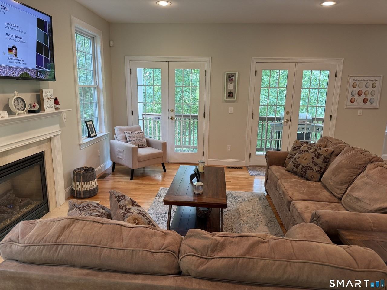 405 Washington Dr - Photo 5 of 27
