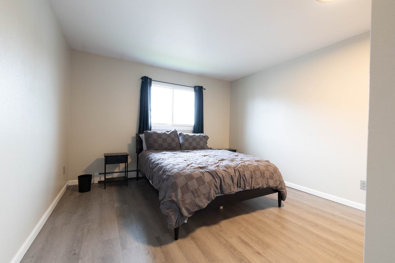 211 Mccarrey St #1 - Photo 7 of 11
