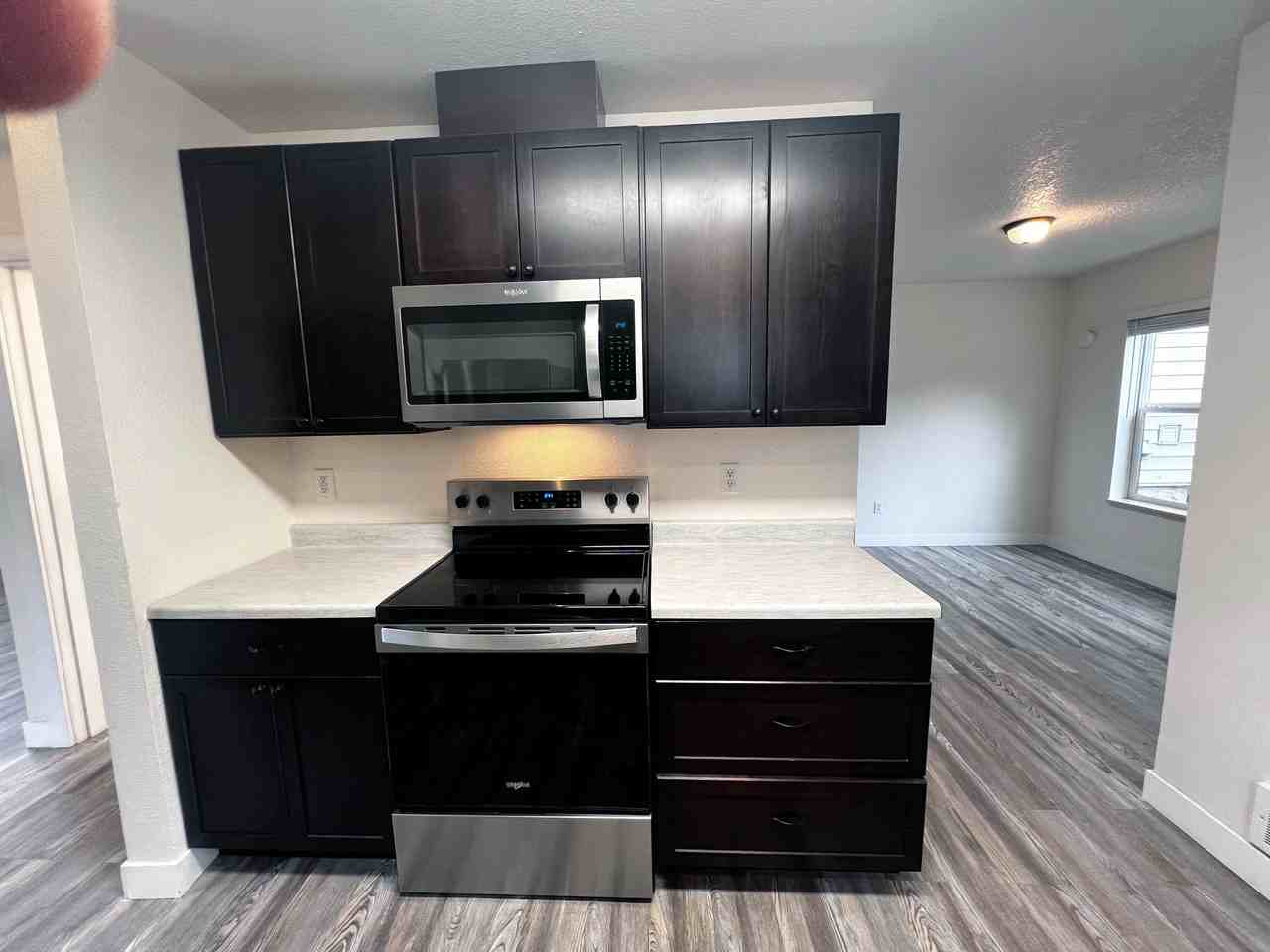 940 Nw 7th Ave #10 - Photo 4 of 47