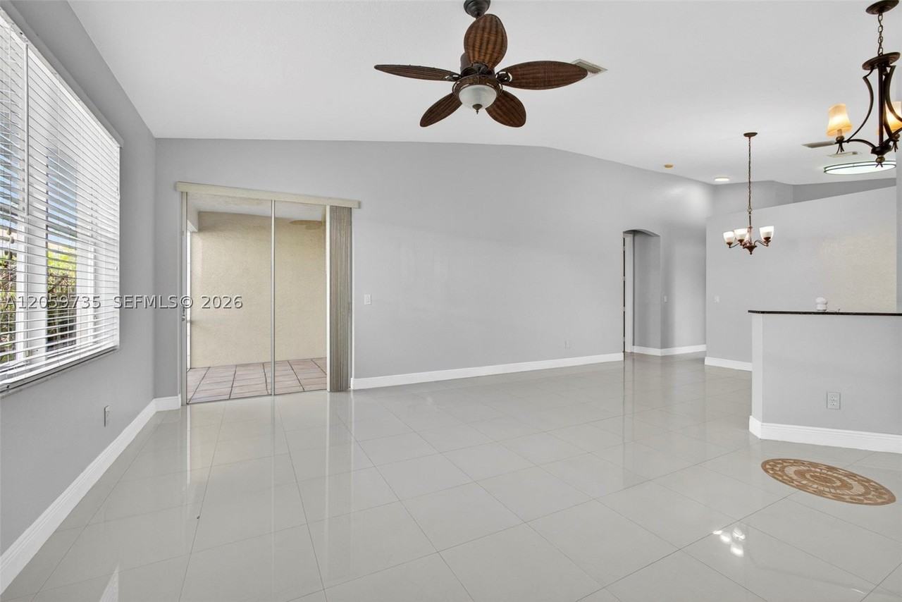 2151 Umbrella Cay - Photo 5 of 50